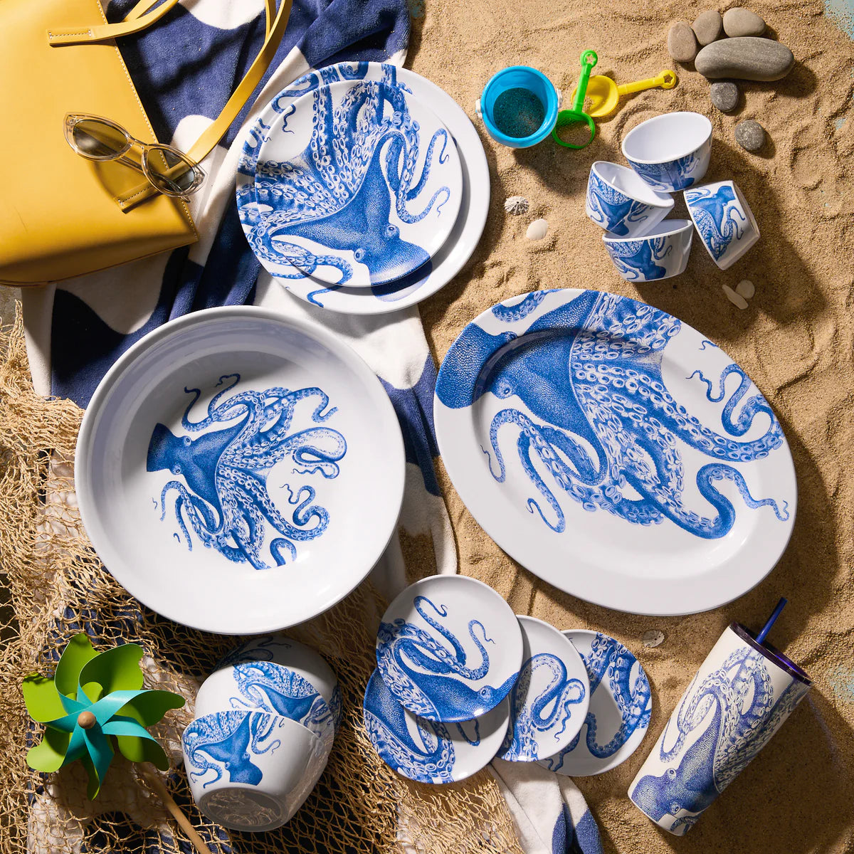 Octopus Melamine Dinner Plates, Set of 4-Nautical Decor and Gifts